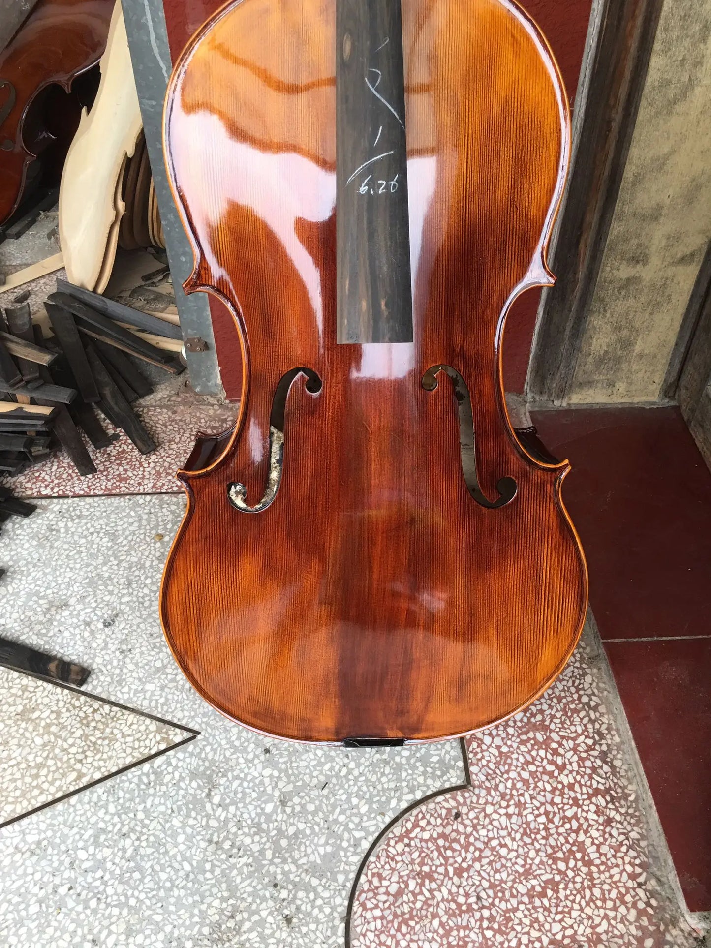 Free shipping high Quality Solid wood Handmade Cello 4/4 3/4 Stringed Instruments Portable gross Cello Natural grain Violoncello