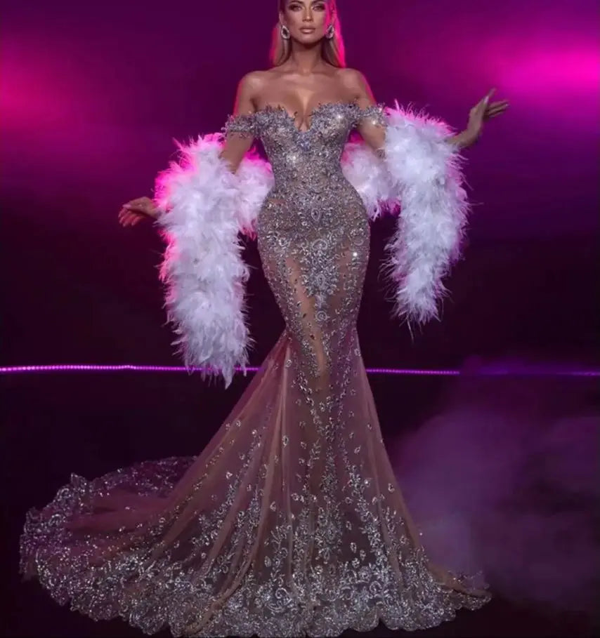 Graceful Off The Shoulder Evening Dress Sparkly Crystal Beads Prom Gown Luxury Feathers Mermaid Cocktail Dresses Robe De Mariée