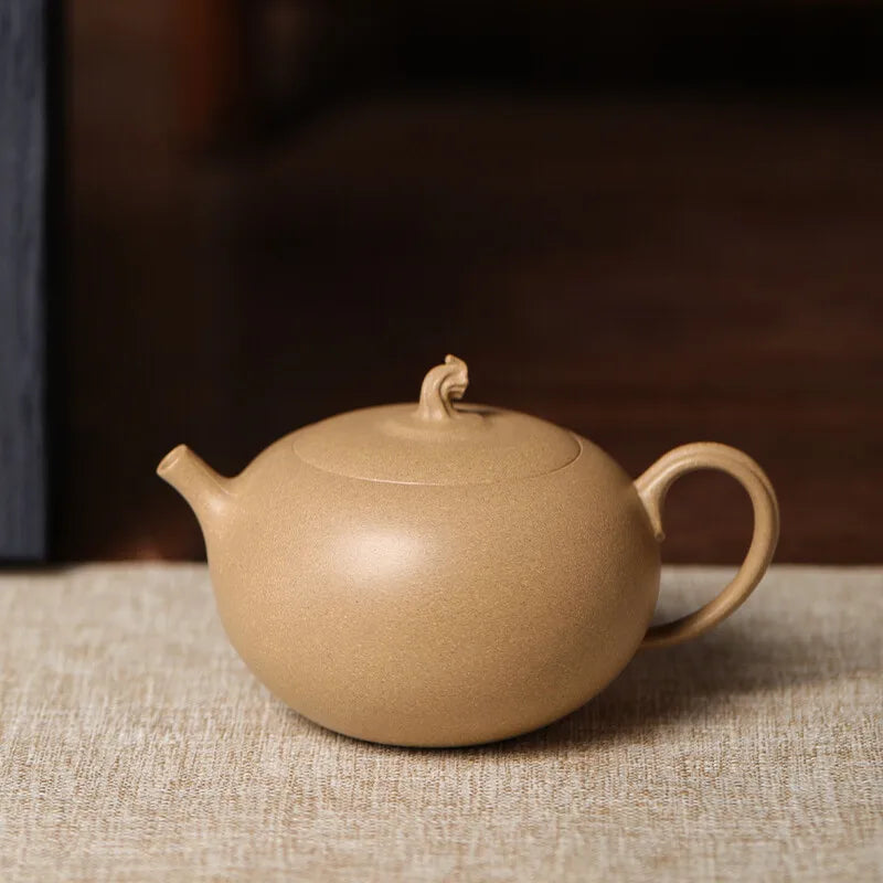 Guanfu Museum Segment Mud Gold Melon Pot Yixing Segment Mud Flower Ware Delicate Green Segment Mud Tieguanyin High Mountain Tea