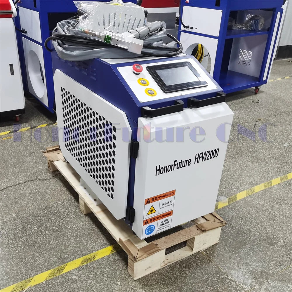 Handheld Fiber Laser Welding Machine 1000w 1500w 2000w Industrial Laser Equipment With Ce Approved
