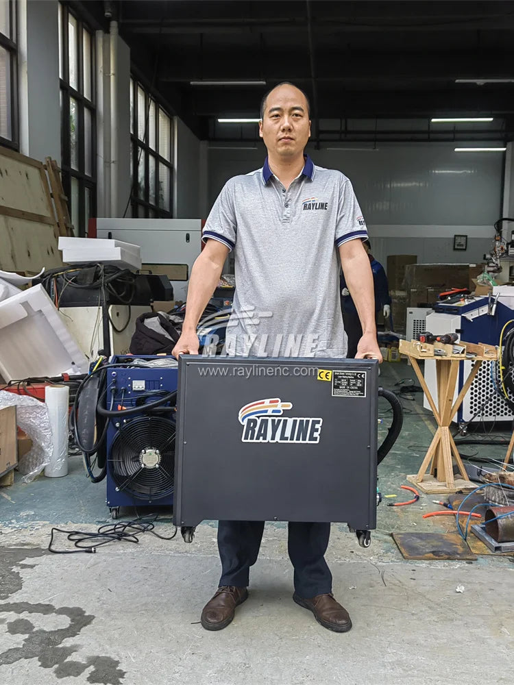 Handheld laser welding machine 1000W 1500W 2000W fiber laser welding equipment price three in one portable laser welding machine