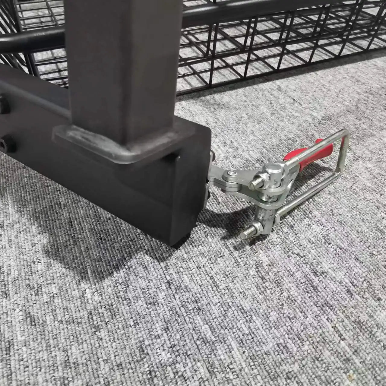 Heavy Duty  Hitch Mount Anti-shake Bike Carrier Tire Carrier