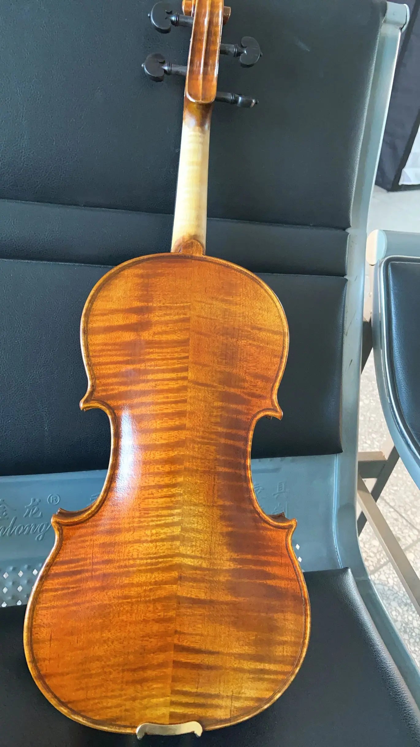 High-End Antique Violin, 4/4 Professional Violins, 25 Years Natural Drying Spruce ,Master Customized Professional Violin
