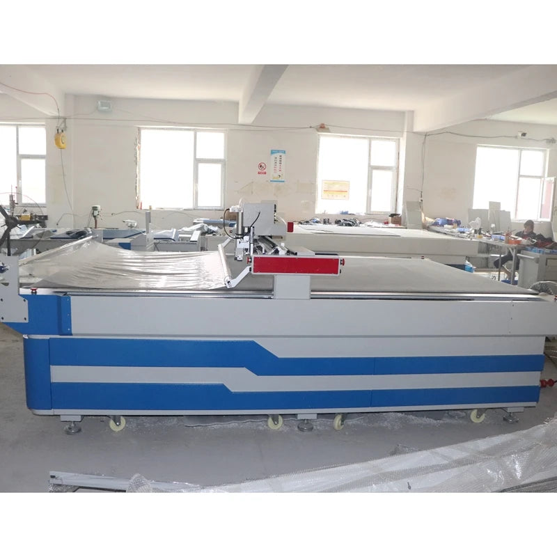 High Quality Textile Leather Punching Knife Milling Tool Cnc Oscillating Knife Cutting Machine with Auto Tool Changer AKZ1625