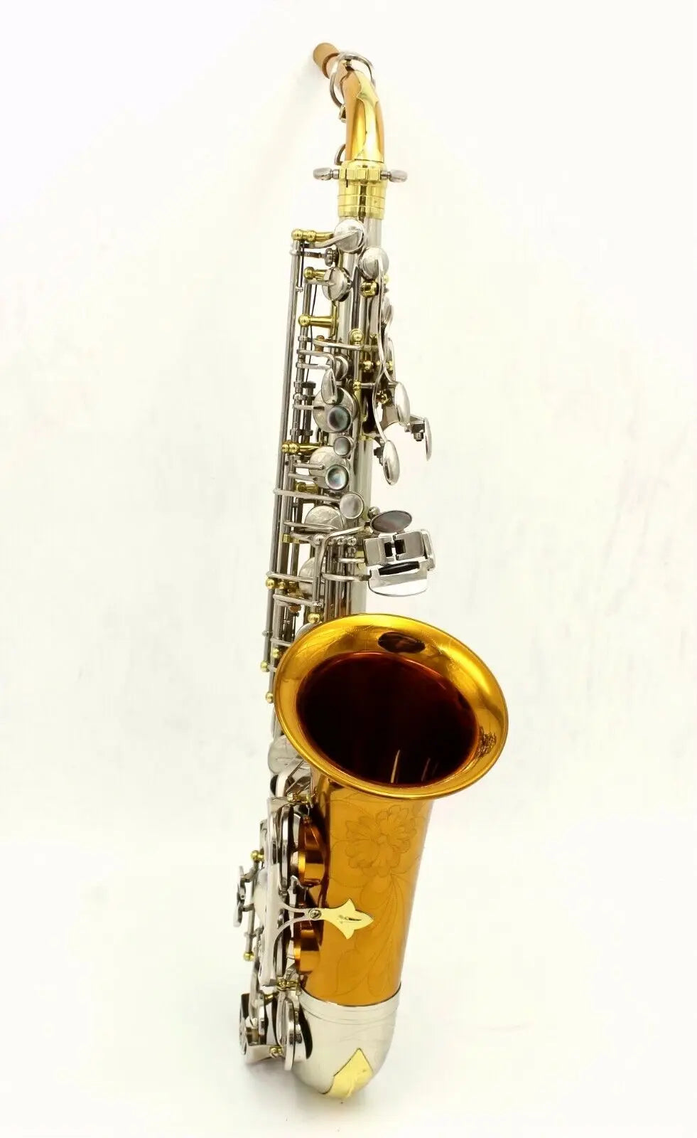 High grade cupronickel body Alto saxophone, white copper body polished, gold lacquer keys polished    Like Selmer super action I