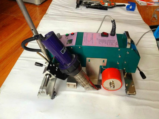 Hot-Air Overlap Welding Equipment for The Welding of Roofing Waterproof Membranes