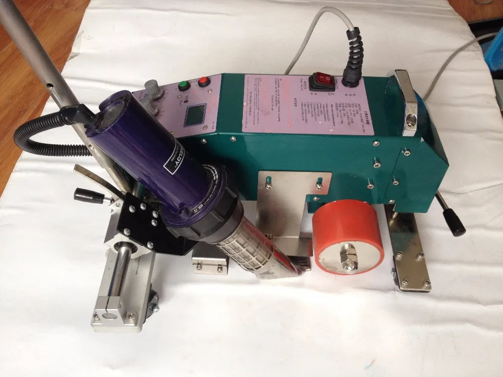 Hot-Air Overlap Welding Equipment for The Welding of Roofing Waterproof Membranes