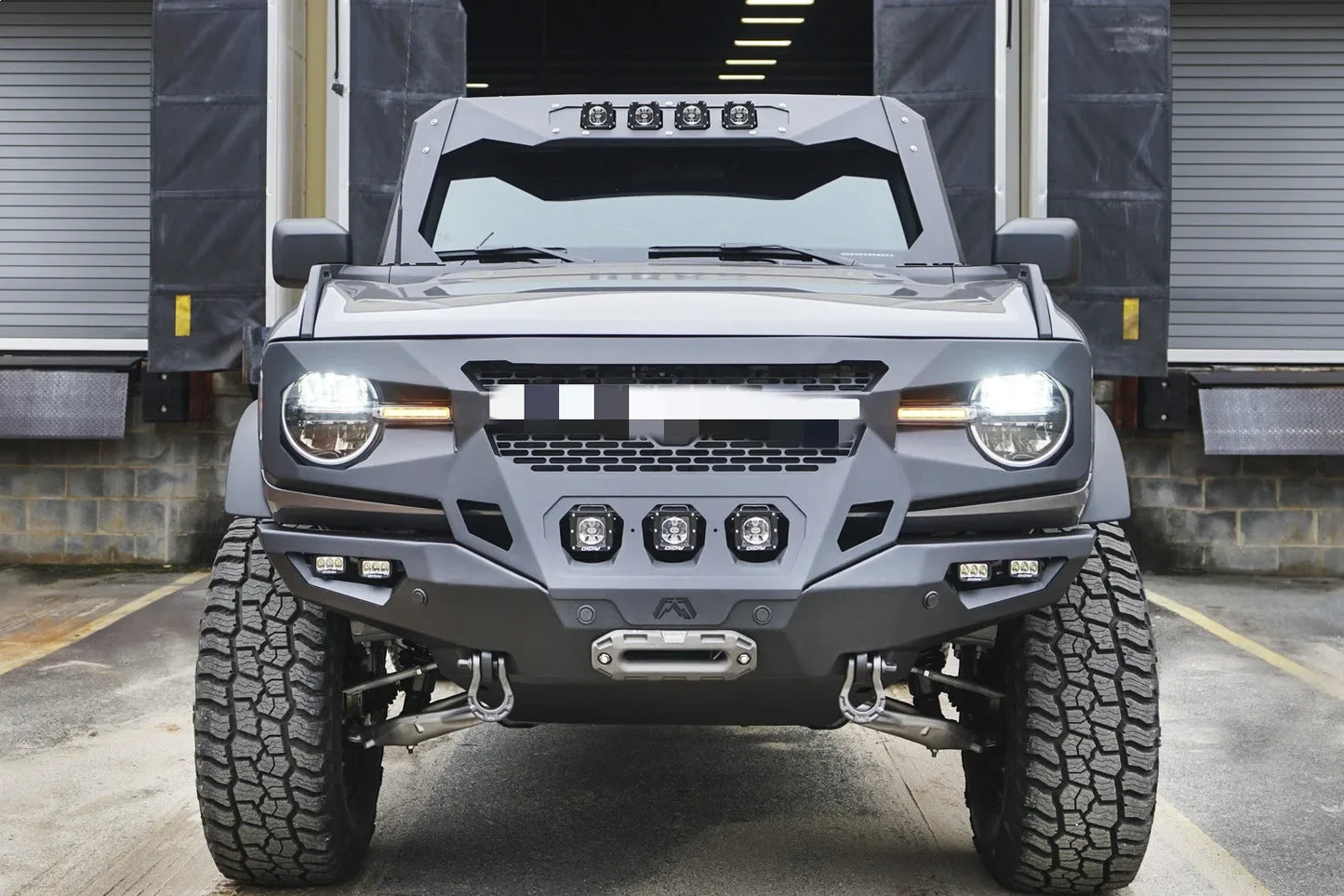 Hot sale Car Offroad 4x4 Auto Accessories  Front grumper grill front bumper for Ford Bronco