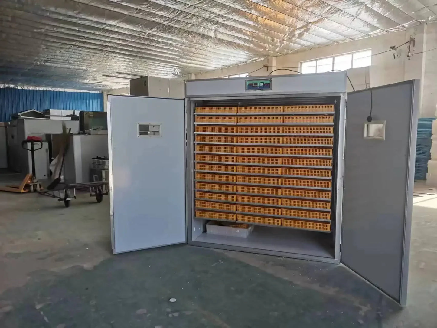 Incubatrice per uova commerciale in vendita incubatrice 5280 uova incubatrice automatica