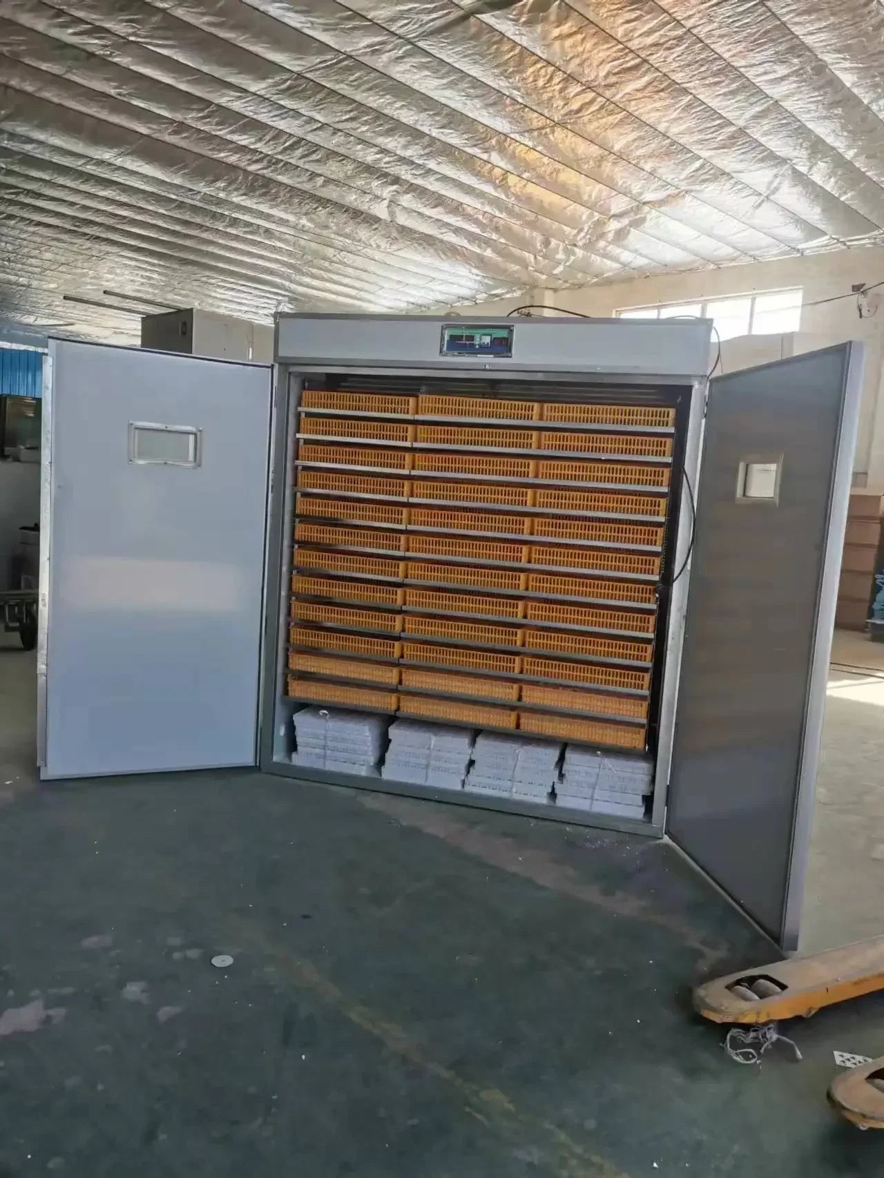 Incubatrice per uova commerciale in vendita incubatrice 5280 uova incubatrice automatica