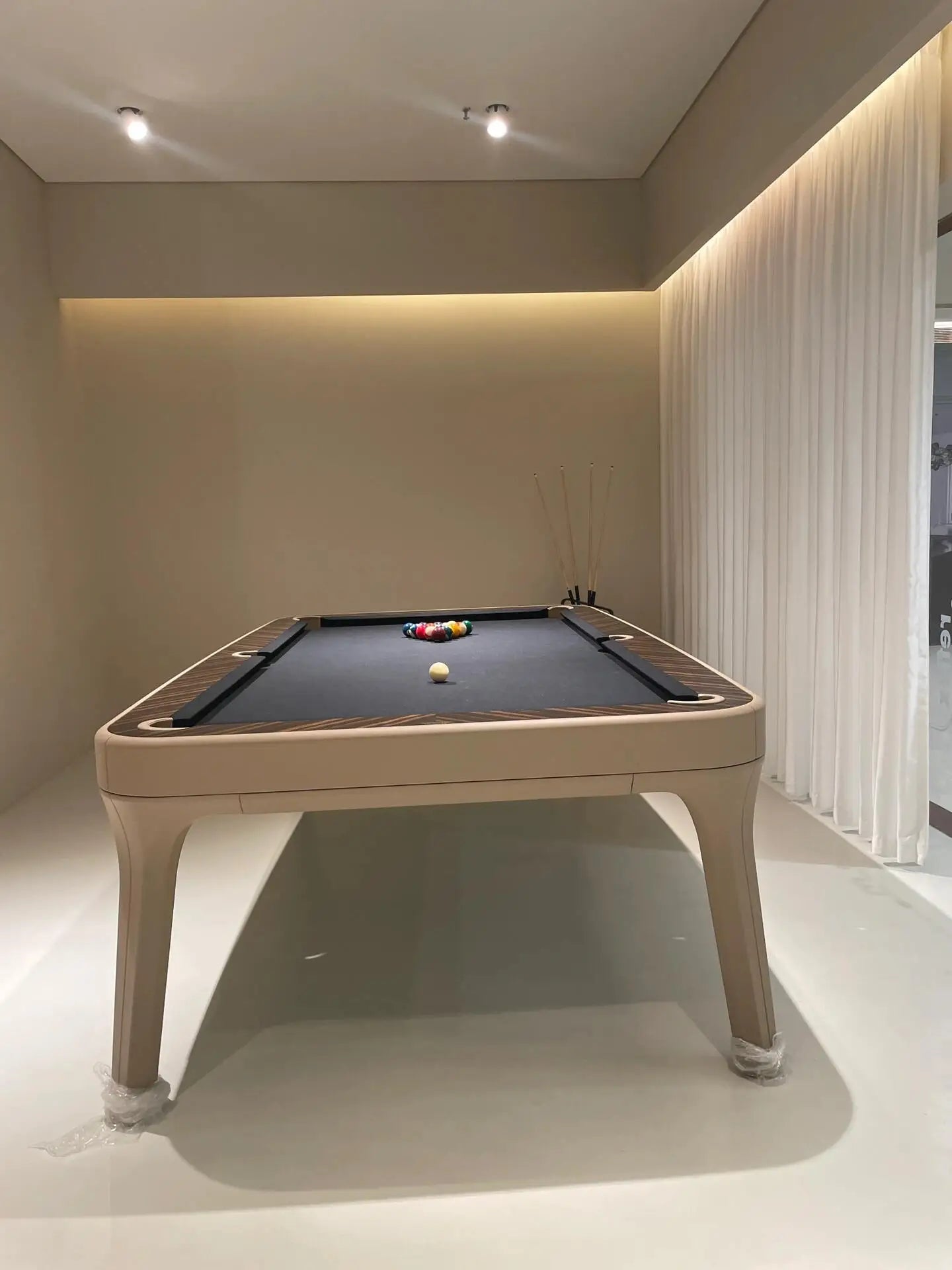 Indoor billiards table, home standard fancy nine ball table, high-end club billiards table, dining table two in one