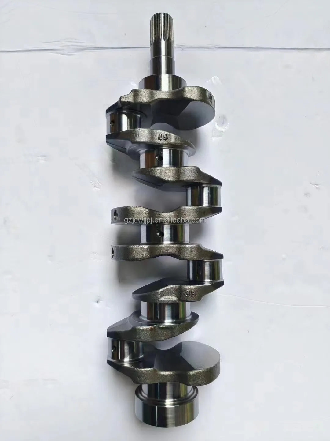 JC kubota spare parts tractor kubota engine V3300 V3800 V3800T crankshaft for sale