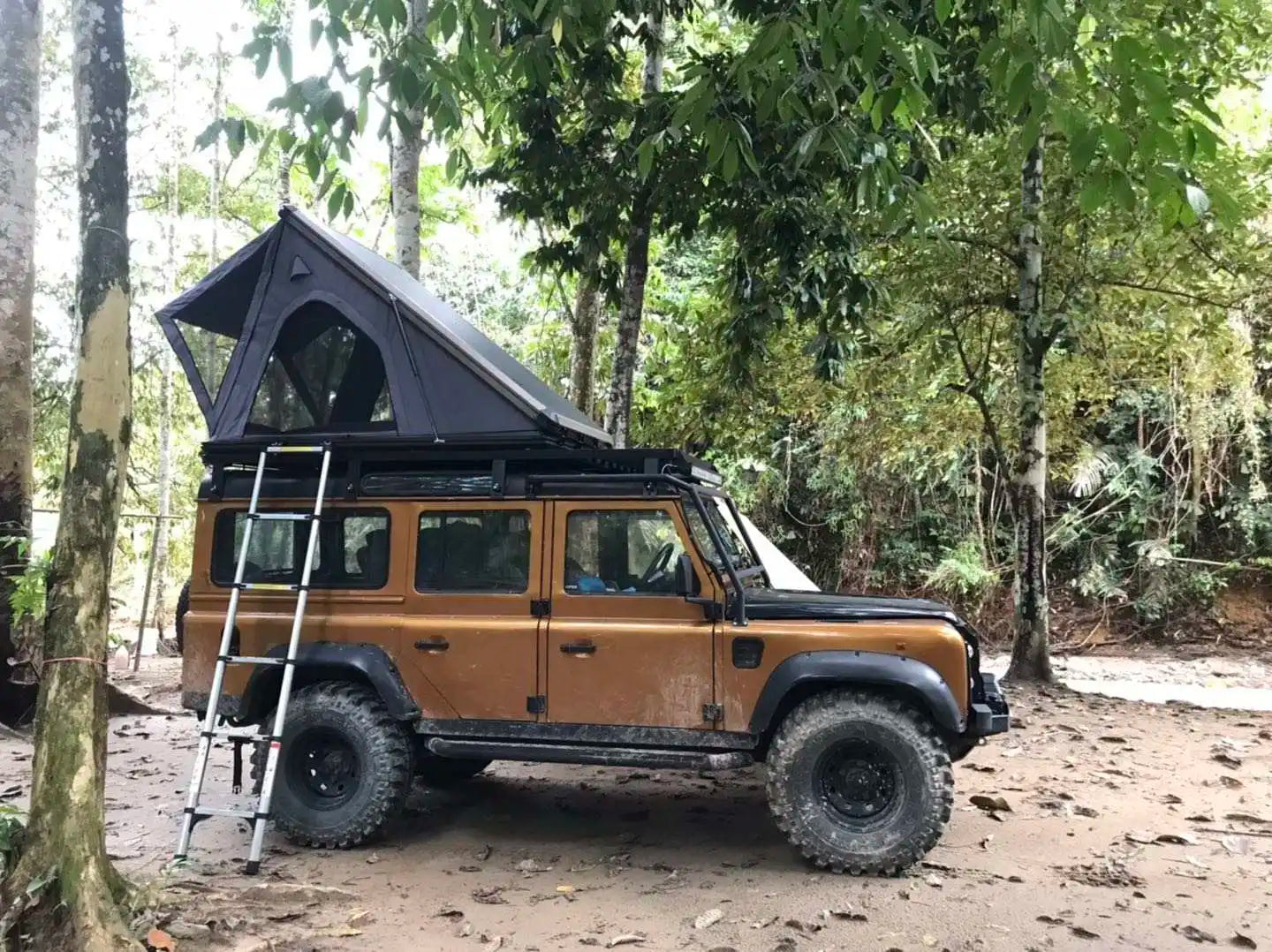 L 4 Person 4x4 Free Annex Suv Car Auto Outdoor Camping Aluminum Hard Shell Roof Top RooftopTent with Annex Tent Camping Outdoor