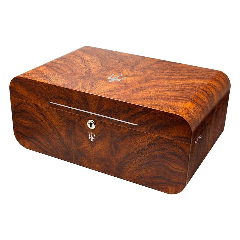 Luxury Cedar Wood Humidor - European Finish Smoking Accessories