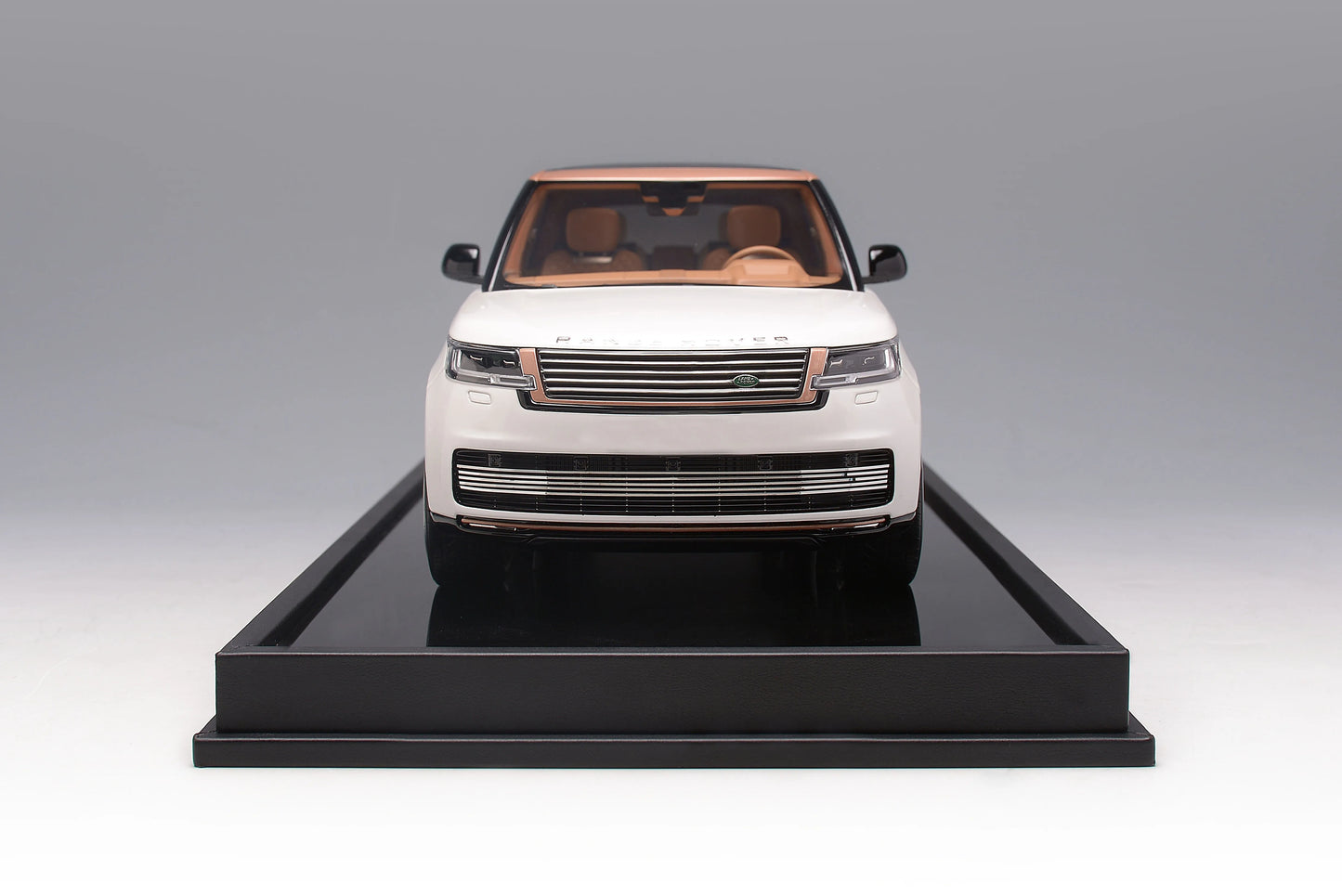 MH 1:18 For Range Rover Autobiography Extended 2023 SUV Simulation Limited Edition Resin Metal Static Car Model Toy Gift