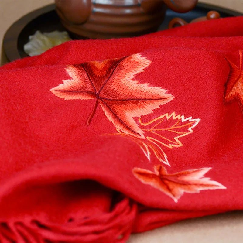 Minggu Embroidery 2021 New Autumn and Winter Handmade Su Embroidered Cashmere Shawl Versatile Double sided Embroidered Maple Lea