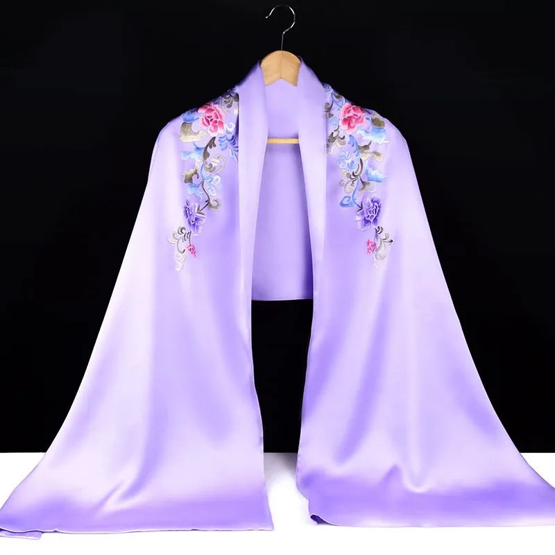 Minggu Embroidery 2023 Festival Gifts to Customers Handmade Su Embroidered Silk Shawl "Auspicious and Auspicious"