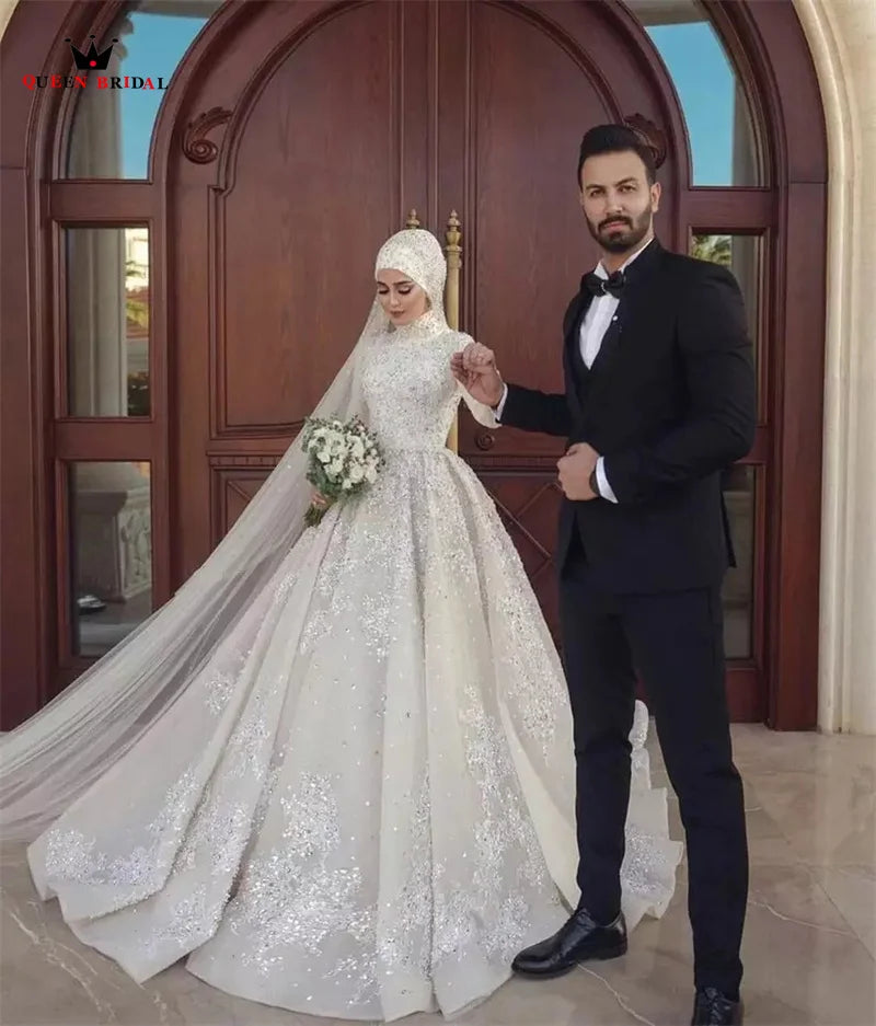 Muslim Wedding Dresses Ball Gown High Neck Long Sleeve Tulle Lace Appliques Beading Diamond Luxury Bridal Gown Customize DZ69M
