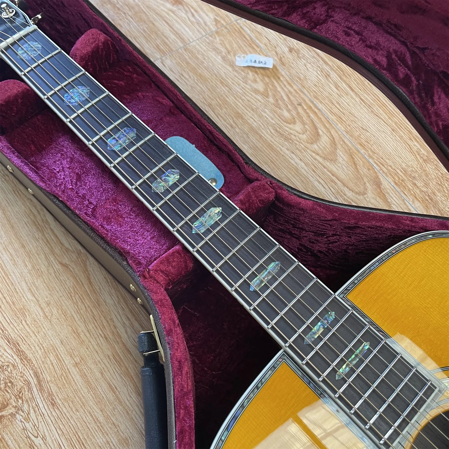 NEW 41-inch D45 series all solid wood side yellow black acoustic guitar plus with hard case 07.05