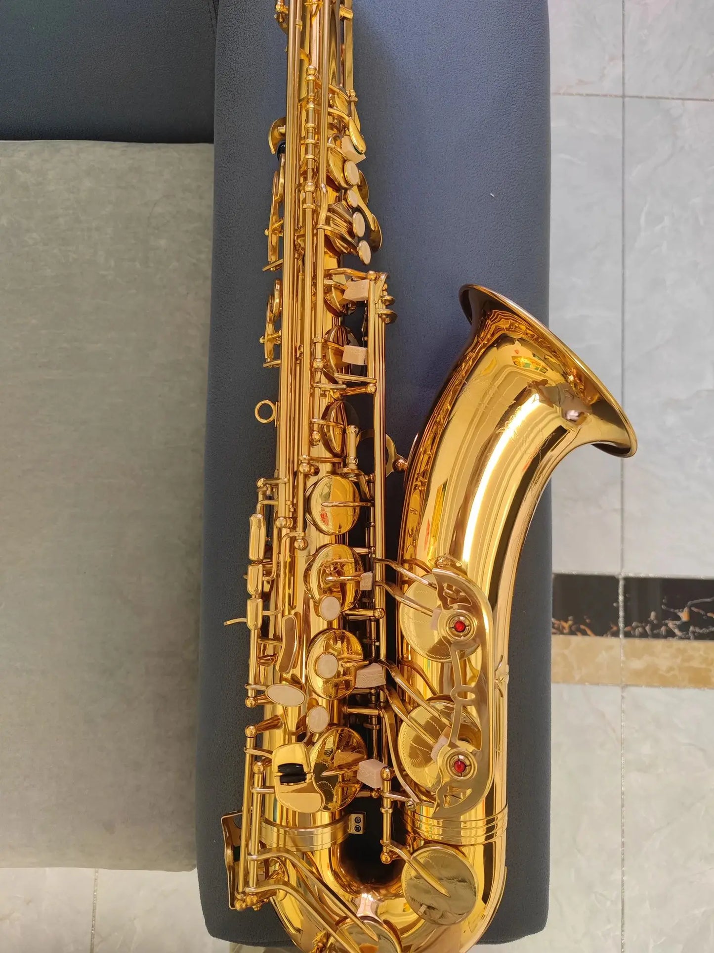 New Q3 B-key professional tenor saxophone advanced deep engraving pattern Tenor sax professional-grade tone jazz instrument
