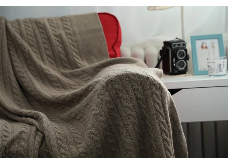 Nordic pure cashmere blanket bed leisure blanket pure color small twisted flower soft skin-friendly moisture-proof winter warm
