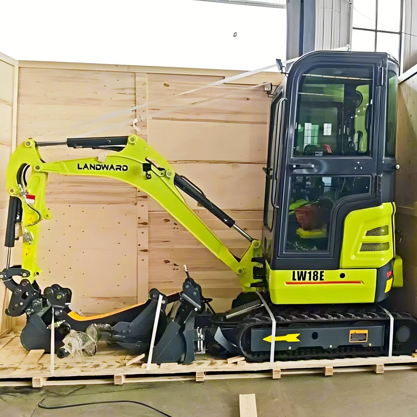 ANTNX Chinese Factory Mini Excavator 0.6 Ton New Construction Machinery Small Excavator Mini Digger Cheap Mini Excavator Customized ANTNX.COM