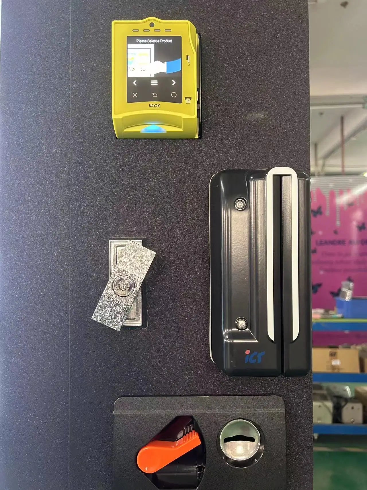 ANTNX Hot Selling 24 Hours Large Capacity Automatic Combo Snacks Drinks Vending Machine Refrigerator Outdoor ANTNX.COM