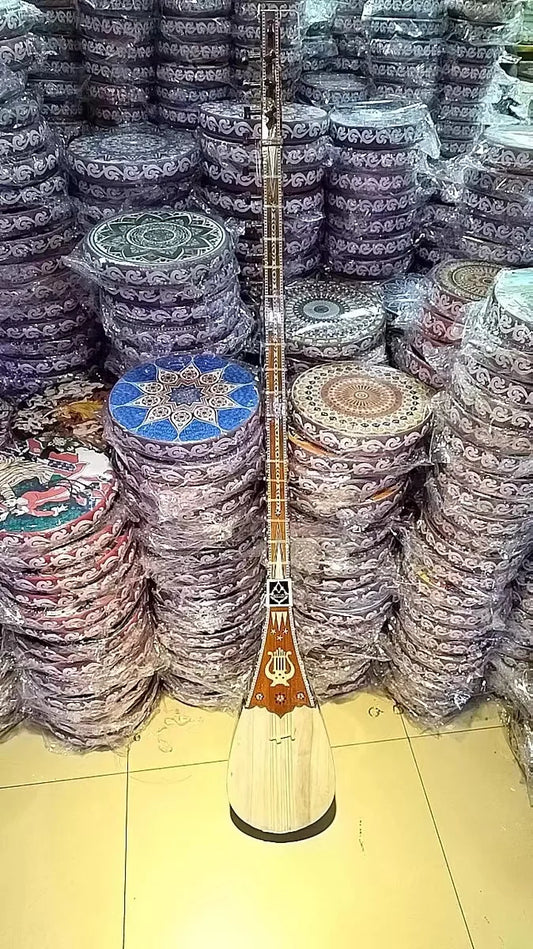 Satar Chinese Uyghur stringed instrument