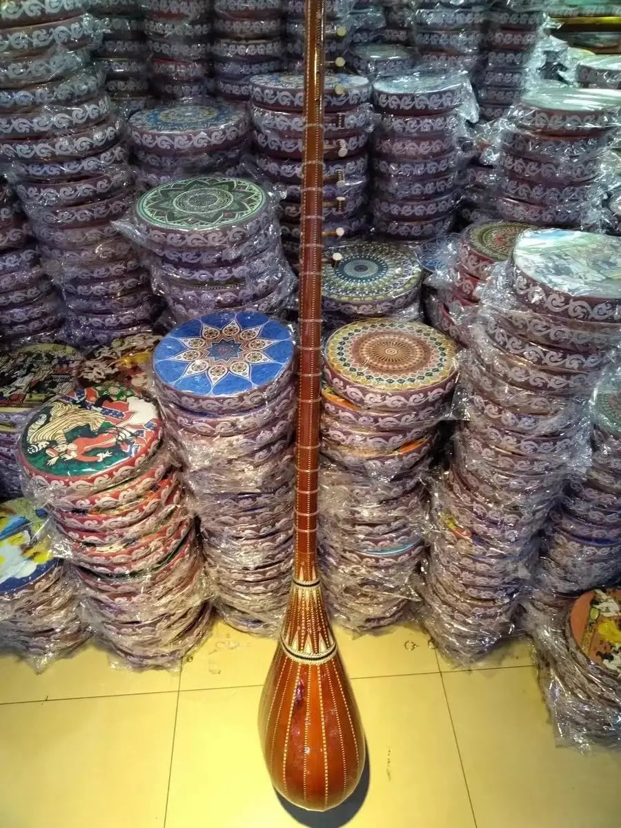 Satar about 142cm stringed instrument