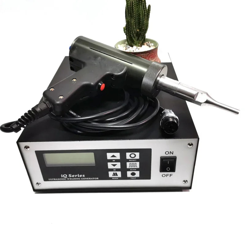 ANTNX 35KHZ Portable Ultrasonic Welding Equipment Fabric Handheld Spot Welder ANTNX.COM