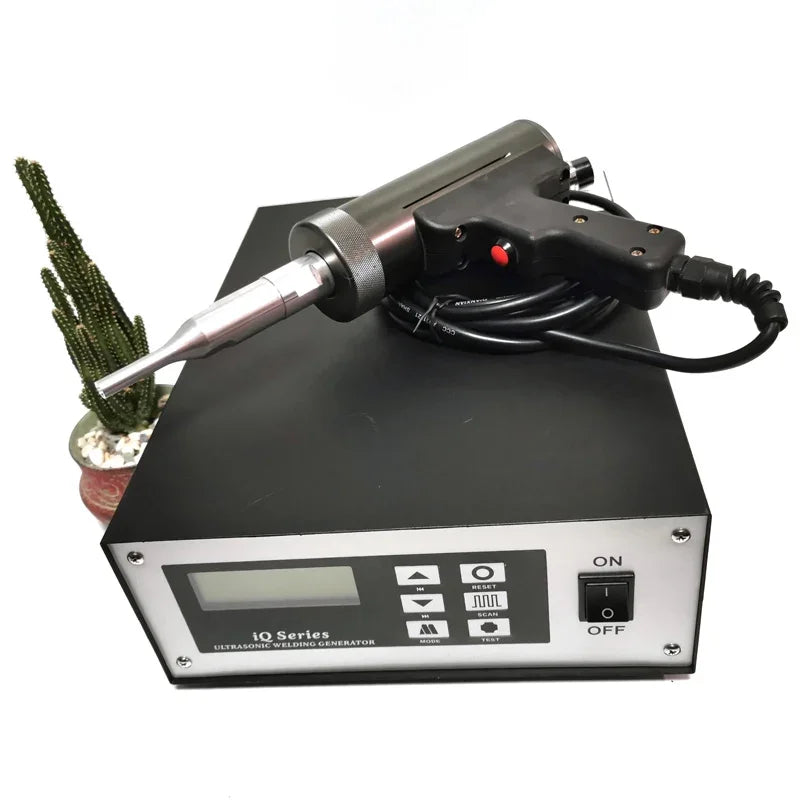 ANTNX 35KHZ Portable Ultrasonic Welding Equipment Fabric Handheld Spot Welder ANTNX.COM