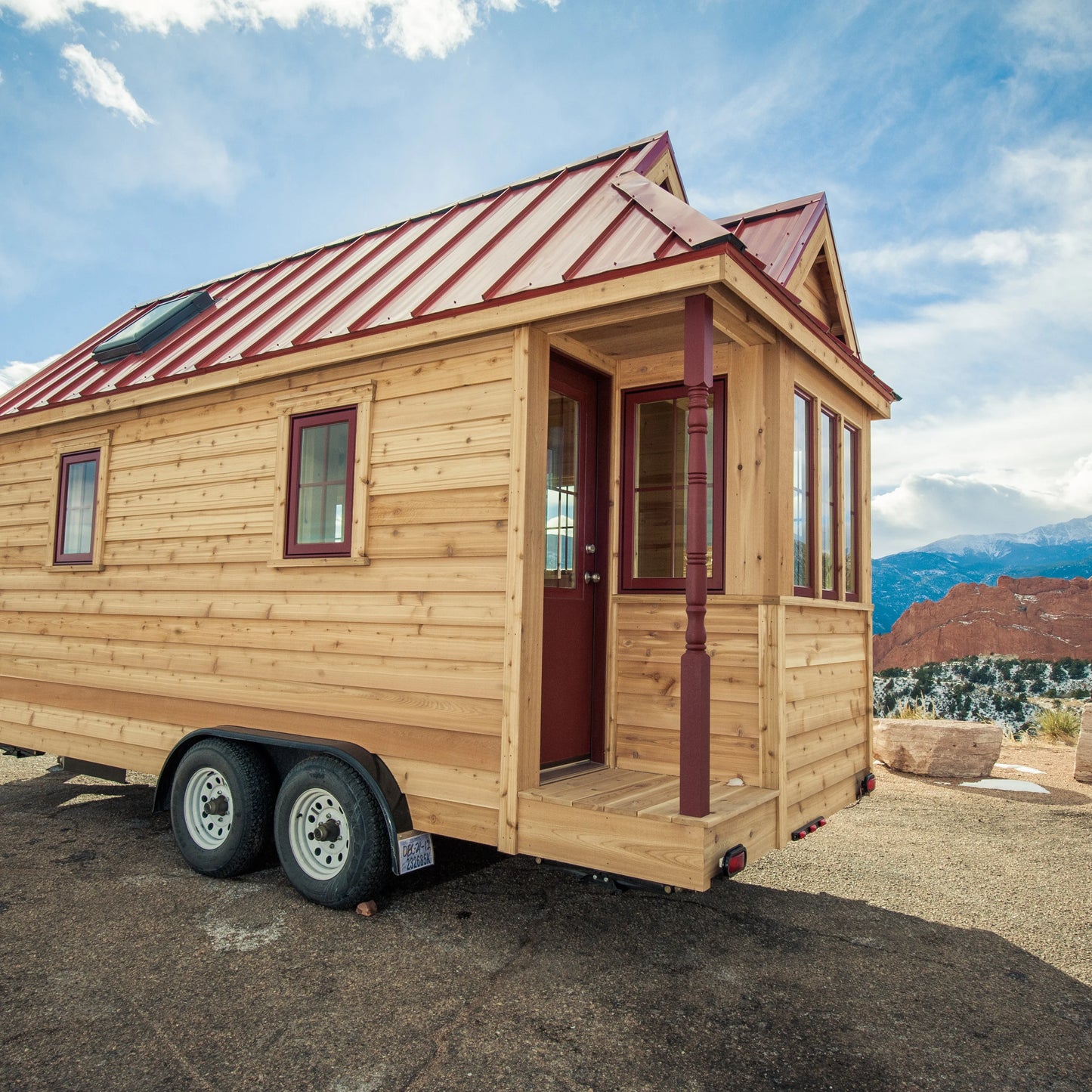 Factory - Priced Prefab Tiny House on Wheels | Modern Small Mobile Trailer Home | Sandwich Panel Steel Construction