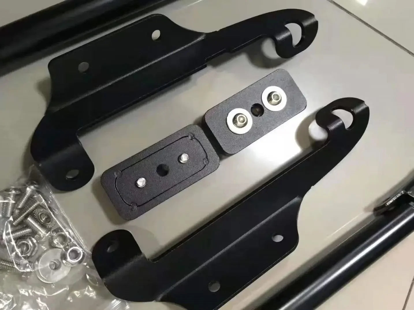 Spedking 2018-2020 front bonnet hood brackets for jeep wrangler JL