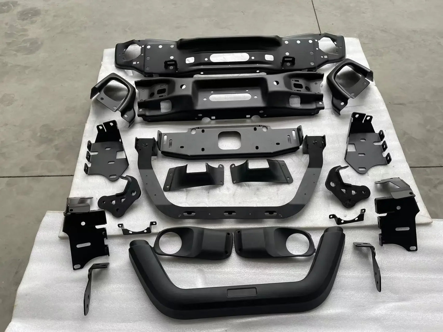 Spedking high quality Car Offroad 4x4 Auto Accessories front bumper for Jeep Wrangler JL