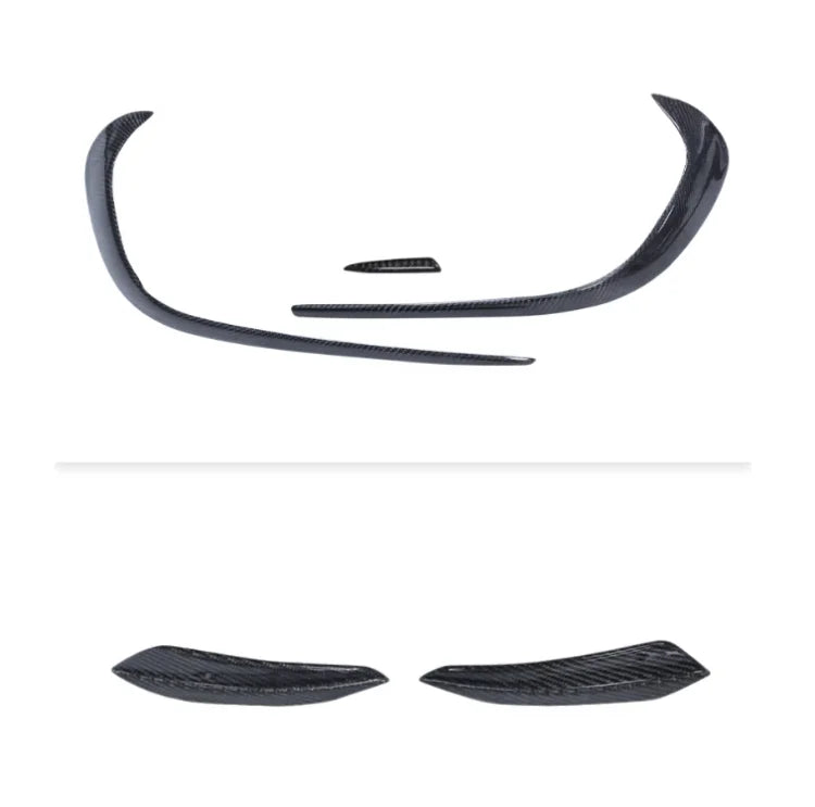 Suitable for W176 front bumper carbon fiber Head shovel lower lip air knife is suitable for  A-class modification.