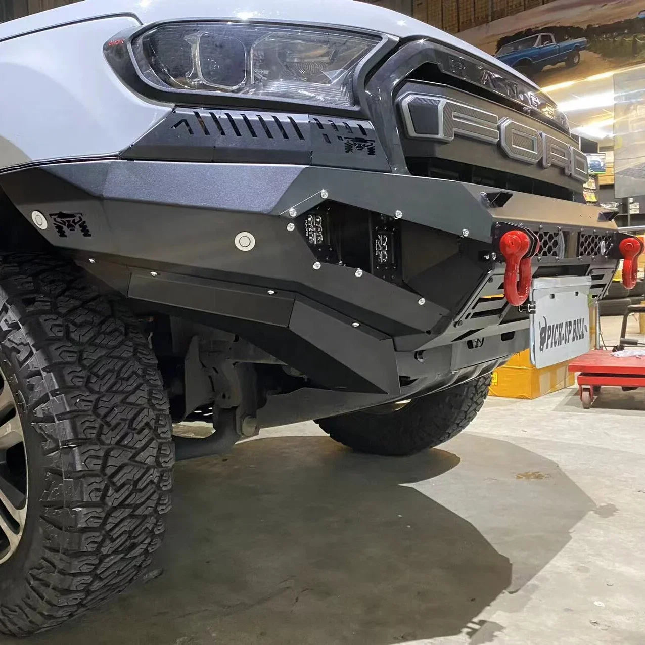 Tacoma bumper FRONT BUMPER 2021  Ranger Hilux NP300 Dmax Triton  BLACK powder coat Material Q235 Steel