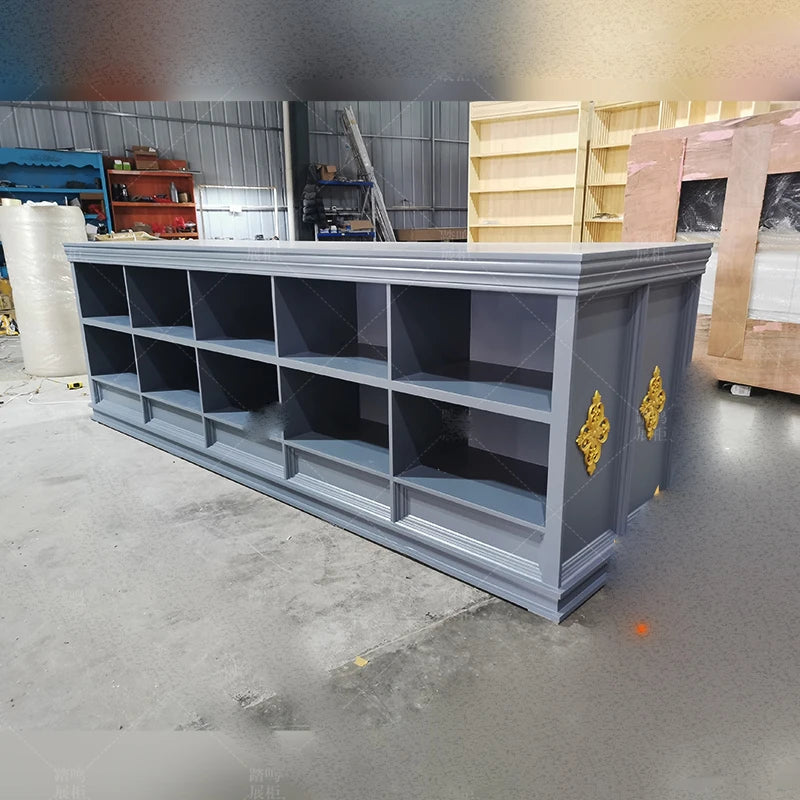 The jewelry display cabinet in the cloakroom of the clothing store, the jewelry women's clothing store, the acrylic children's c