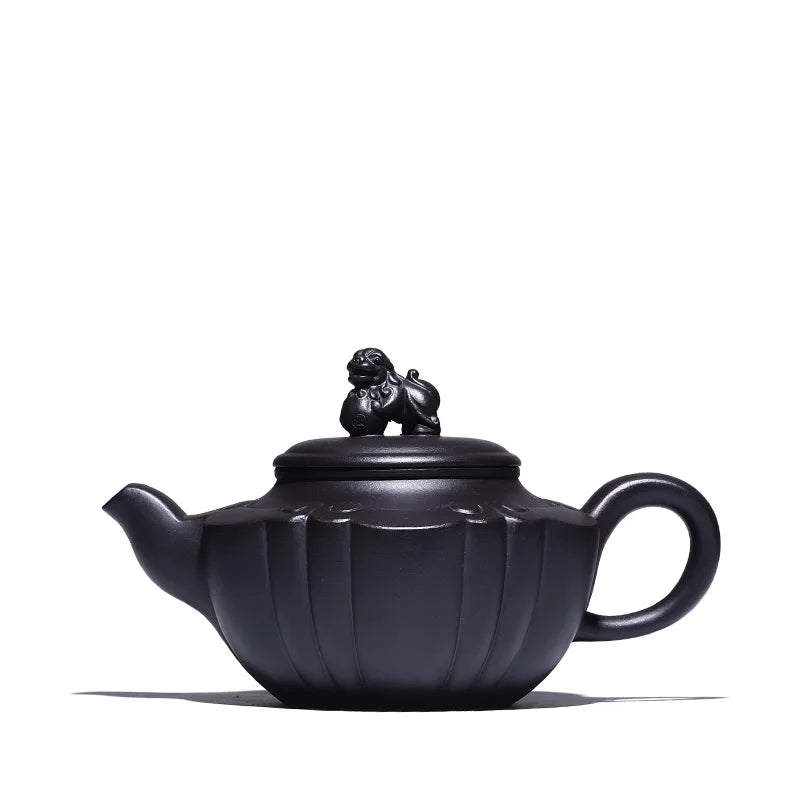 |True art yixing recommended pure handwork teapot famous tea undressed ore black mud ruyi lions squatting pot