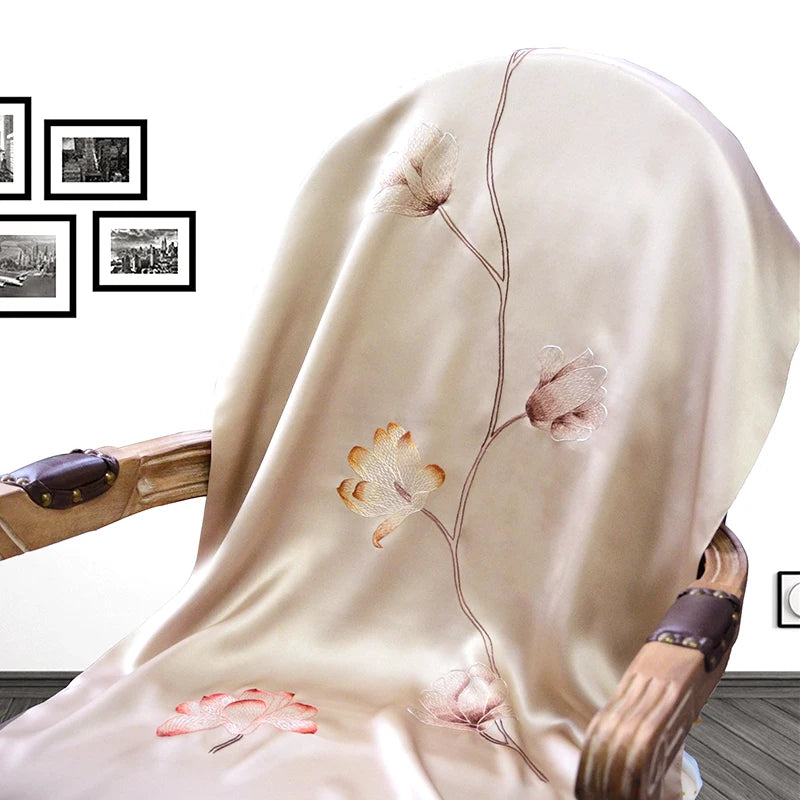 Xiuzhuang Self sells 2023 Festival Gifts for Elderly Scarves Handmade Suzhou Embroidered Mulberry Silk shawl Scarves