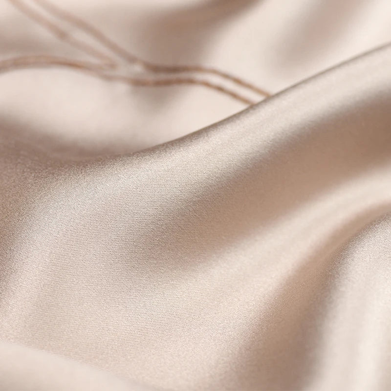 Xiuzhuang Self sells 2023 Festival Gifts for Elderly Scarves Handmade Suzhou Embroidered Mulberry Silk shawl Scarves