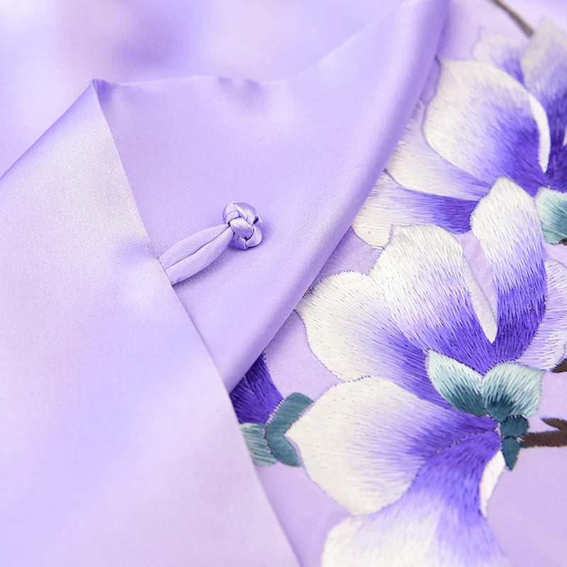 Xiuzhuang Self sells 2023 New Festival Gifts to Elderly Customers with Handmade Embroidered Silk Scarves and Shawls