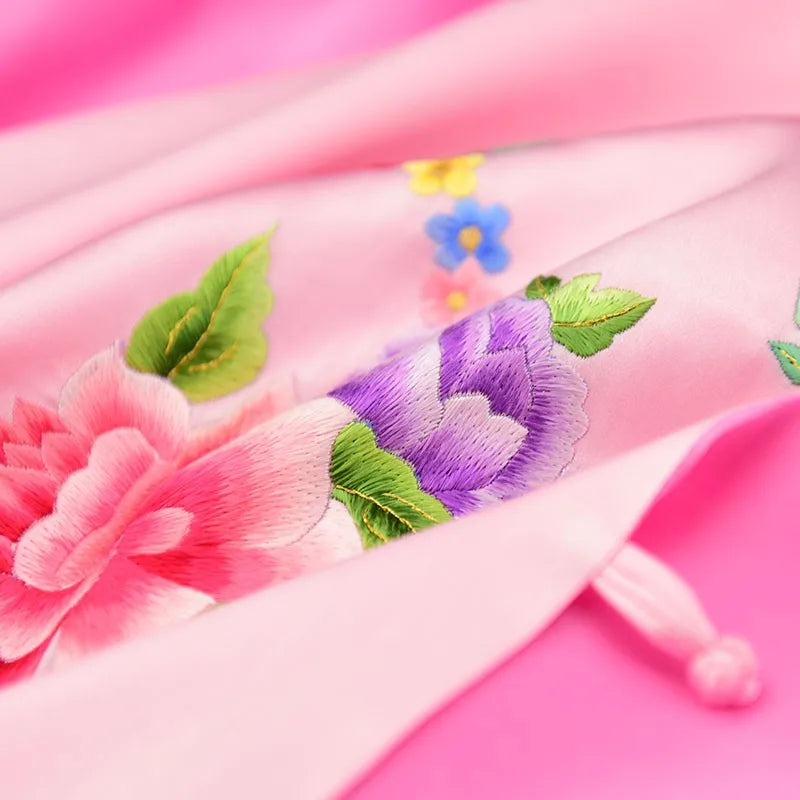 Xiuzhuang Self sold 2023 New Women's Shawl Coat Versatile Mid length Fashion Suzhou Embroidery Scarf Scarf Gift