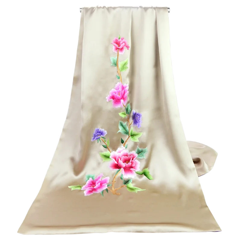 Xiuzhuang self sells 2023 high-end Chinese style holiday gifts to customers, giving shawls, women's mid length Suzhou embroidery