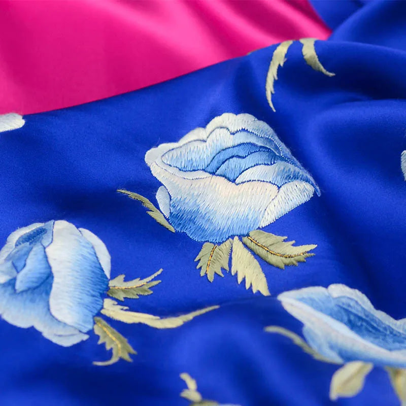 Xiuzhuang self sells 2023 new bride shawl cheongsam with ethnic style Suzhou embroidery scarf and scarf as a special gift