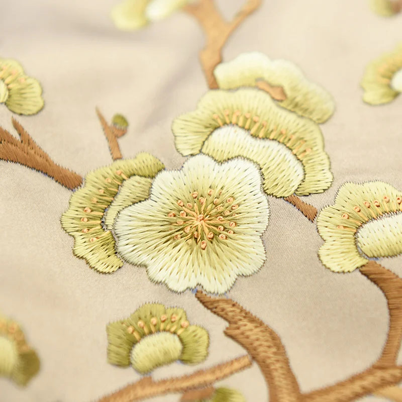 Xiuzhuang self sells holiday gifts to give elders scarves, 2023 new Suzhou embroidered shawl scarves, Chinese style