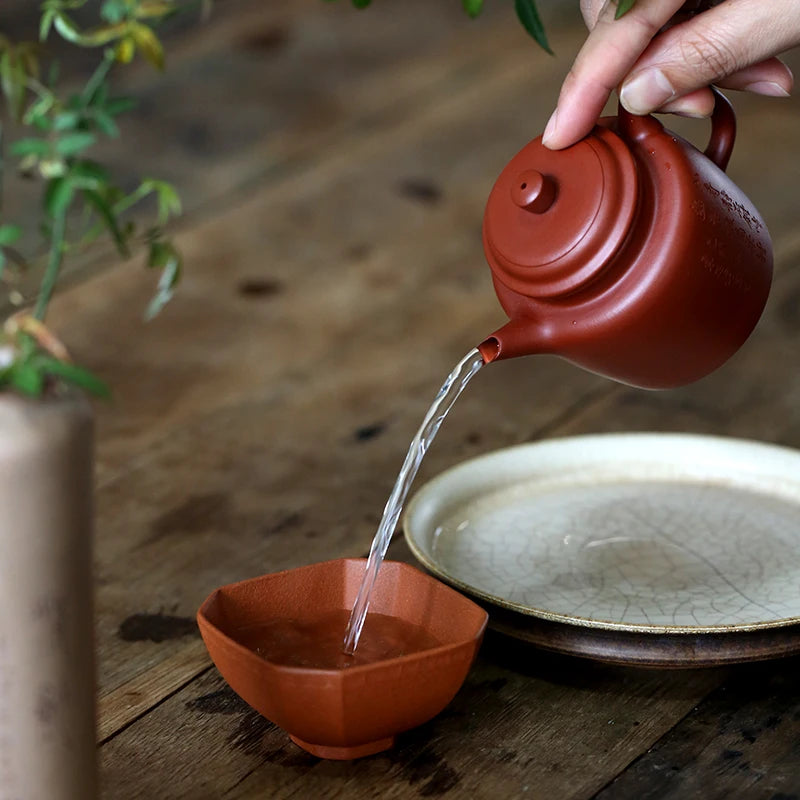 Yishuitang Yixing raw ore pure handmade purple clay pot Huanglongshan zhunigaode Zhonghu 200cc natural fold