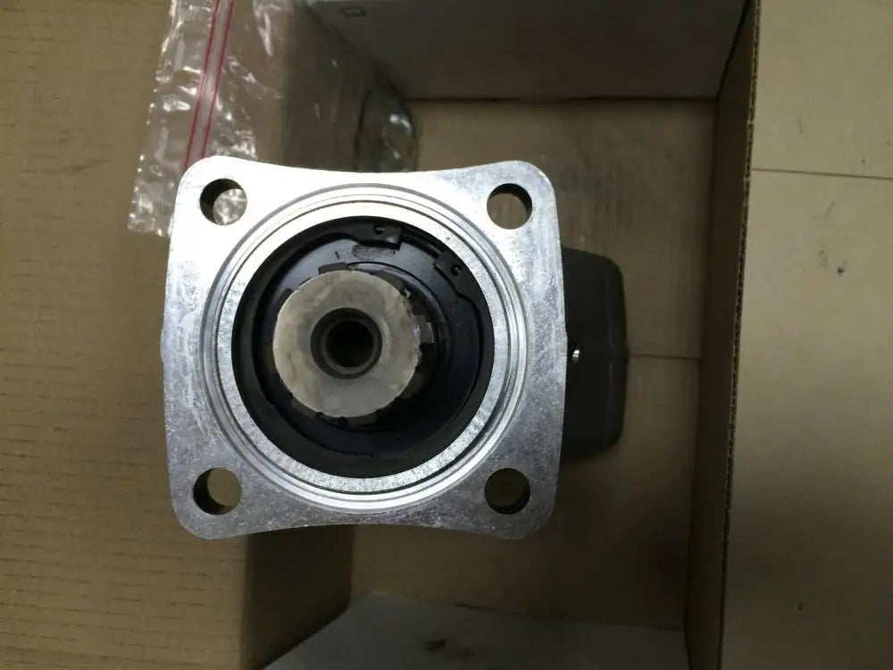 [ZOB] SCP-034R-N-DL4-L35-S0S-000 Sweden wins fan SUNFAB original imported plunger Pump Pneumatic components