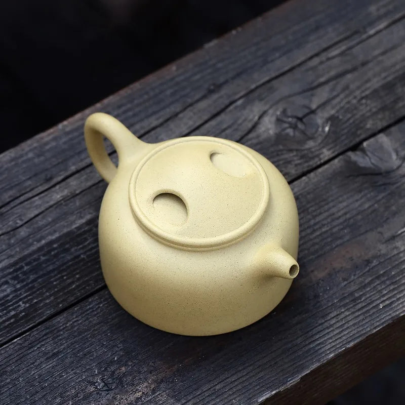Zanghutianxia Yixing Purple Clay Pot Handmade Purple Sand Teaware Single Pot Raw Ore Benshan Green Mud Teapot Cow Cover Pot Cow