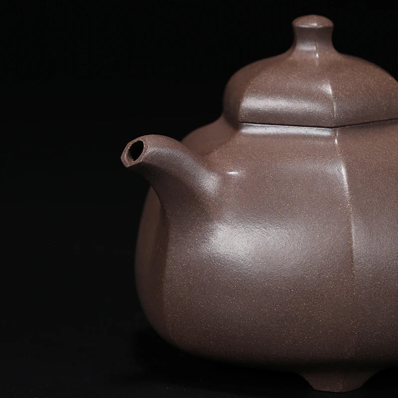 |[national work products] Yixing purple clay pot, Chinese retro style, pure handmade purple clay three legged milk Ding